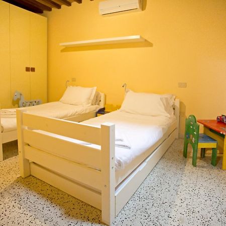 Casa San Girolamo Historic Flat With Cosy Terrace In Lucca'S City Centre Luaran gambar