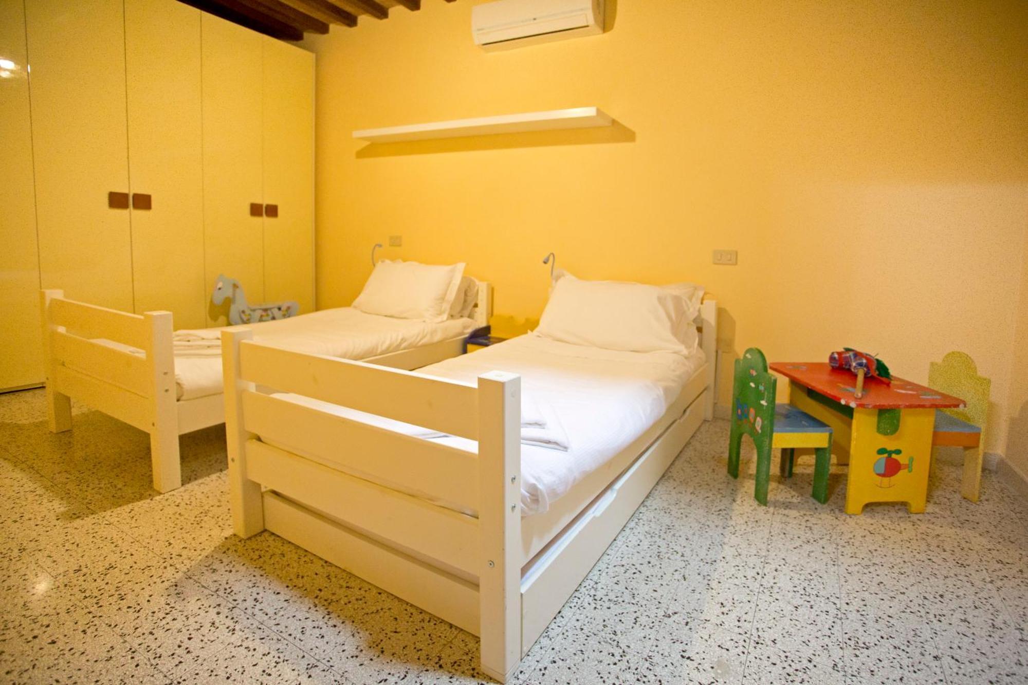Casa San Girolamo Historic Flat With Cosy Terrace In Lucca'S City Centre Luaran gambar